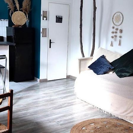 L'Appartement 7 - Centre Ville-Parking-Tv-Wifi 타르브 외부 사진