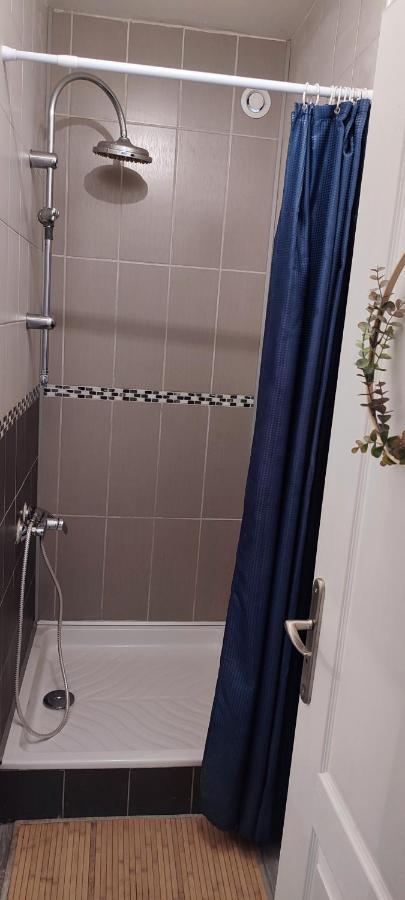 L'Appartement 7 - Centre Ville-Parking-Tv-Wifi 타르브 외부 사진