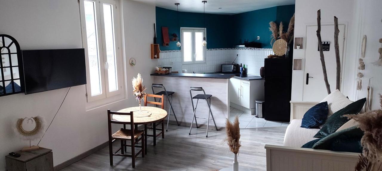 L'Appartement 7 - Centre Ville-Parking-Tv-Wifi 타르브 외부 사진