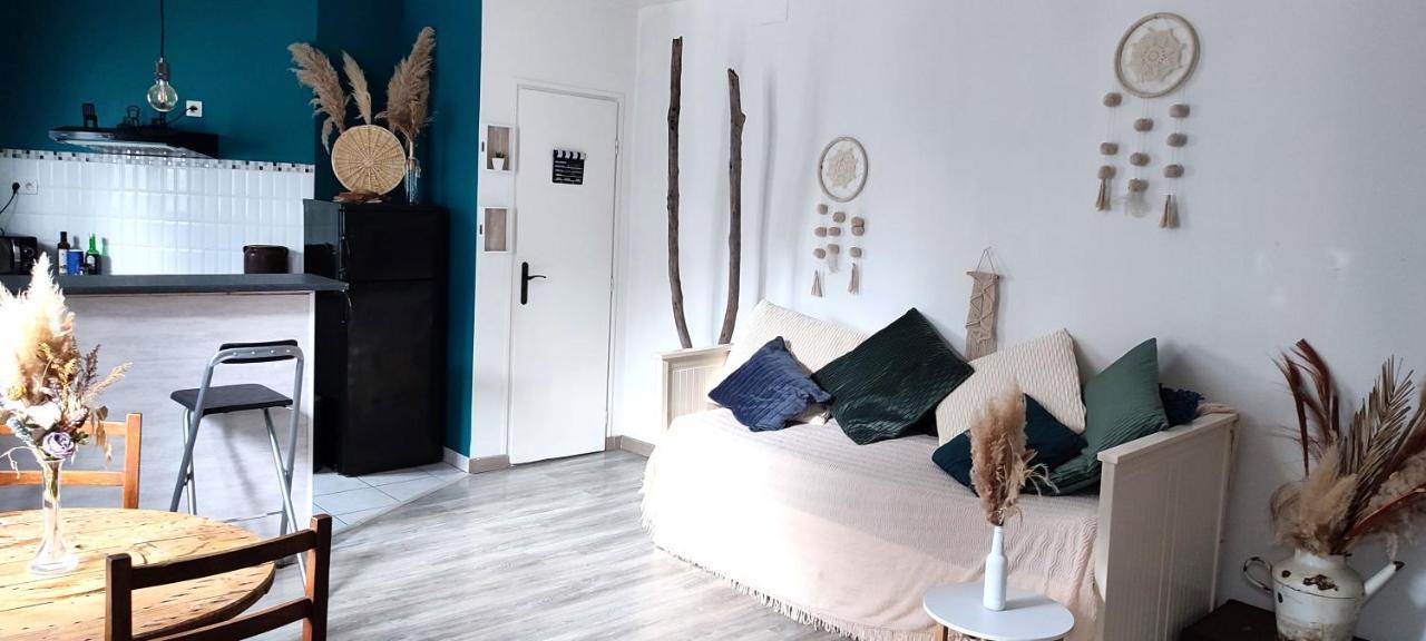 L'Appartement 7 - Centre Ville-Parking-Tv-Wifi 타르브 외부 사진